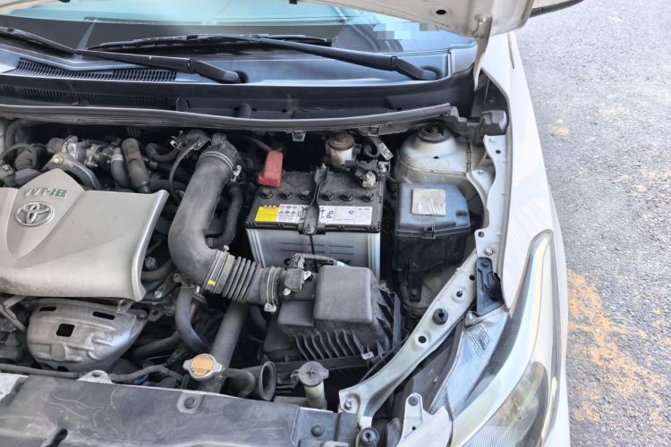 Used Toyota Vios 2021 1.5L CVT Innovation Edition Engine Bay Left