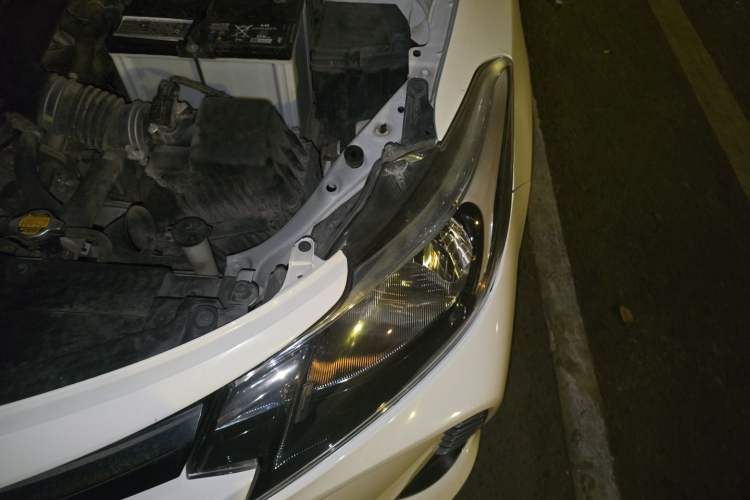 Used Toyota Vios 2021 1.5L CVT Innovation Edition Engine Bay Left