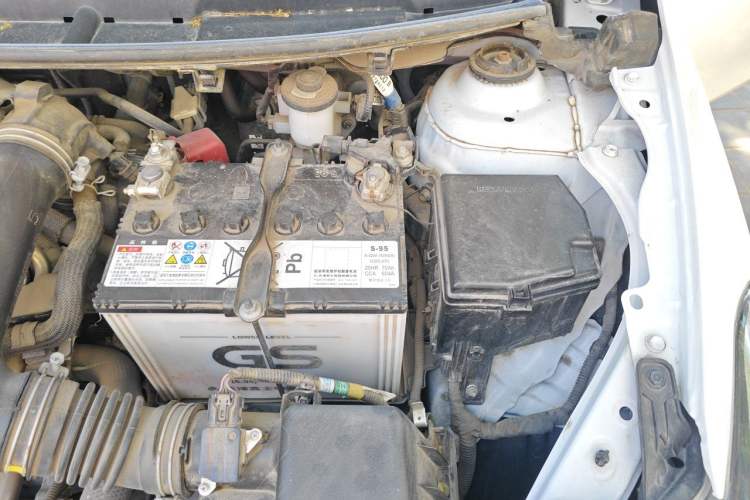 Used Toyota Vios 2021 1.5L CVT Innovation Edition Engine Bay Left