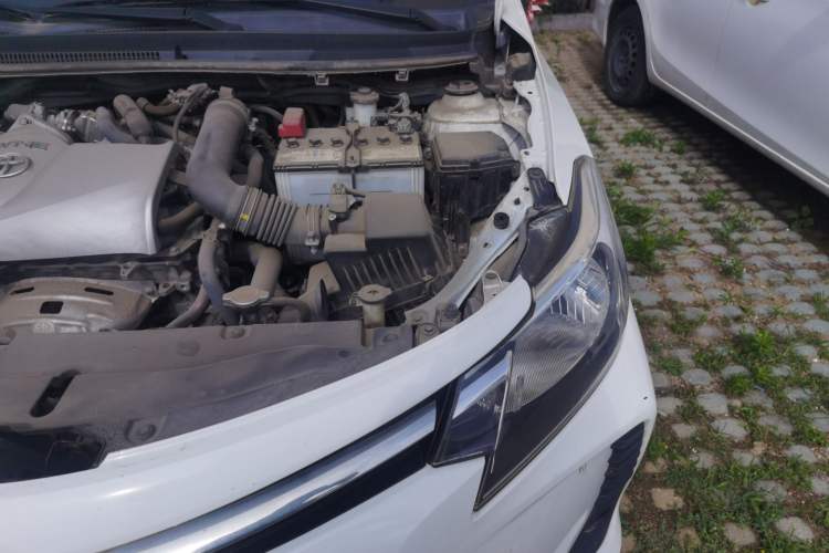 Used Toyota Vios 2021 1.5L CVT Innovation Edition Engine Bay Left