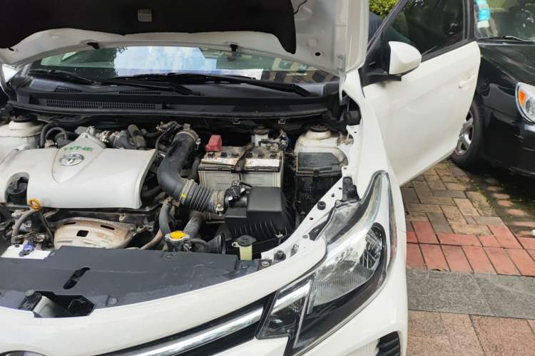 Used Toyota Vios 2021 1.5L CVT Innovation Edition Engine Bay Left