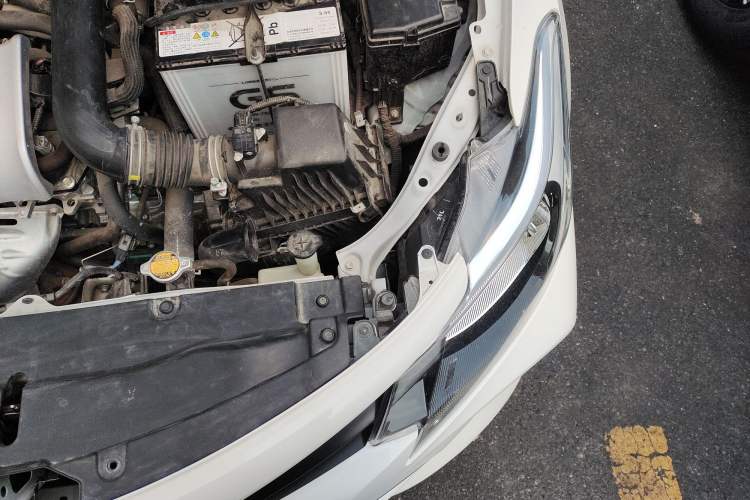 Used Toyota Vios 2021 1.5L Manual Entry-Level Version Engine Bay Left