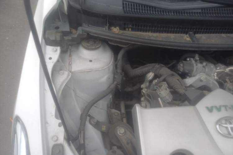 Used Toyota Vios 2021 1.5L CVT Innovation Edition Engine Bay Right