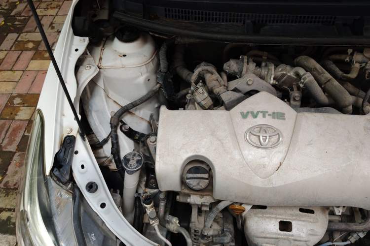 Used Toyota Vios 2021 1.5L CVT Innovation Edition Engine Bay Right