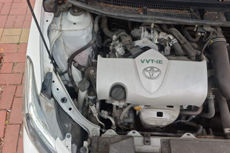 Used Toyota Vios 2021 1.5L CVT Innovation Edition Engine Bay Right