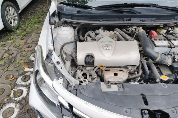 Used Toyota Vios 2021 1.5L CVT Innovation Edition Engine Bay Right