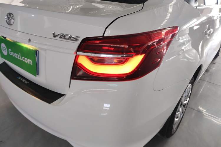 Used Toyota Vios 2021 1.5L CVT Innovation Edition Exterior 3