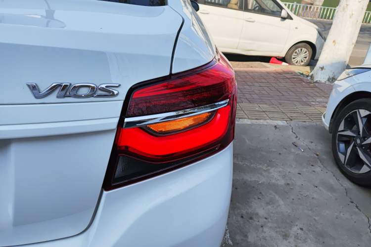 Used Toyota Vios 2021 1.5L CVT Innovation Edition Exterior 6