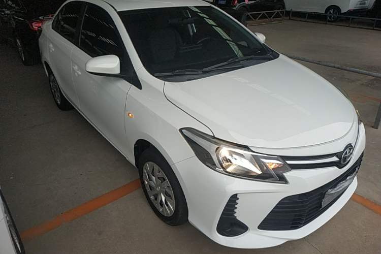 Used Toyota Vios 2021 1.5L CVT Innovation Edition Front Right 45 Deg