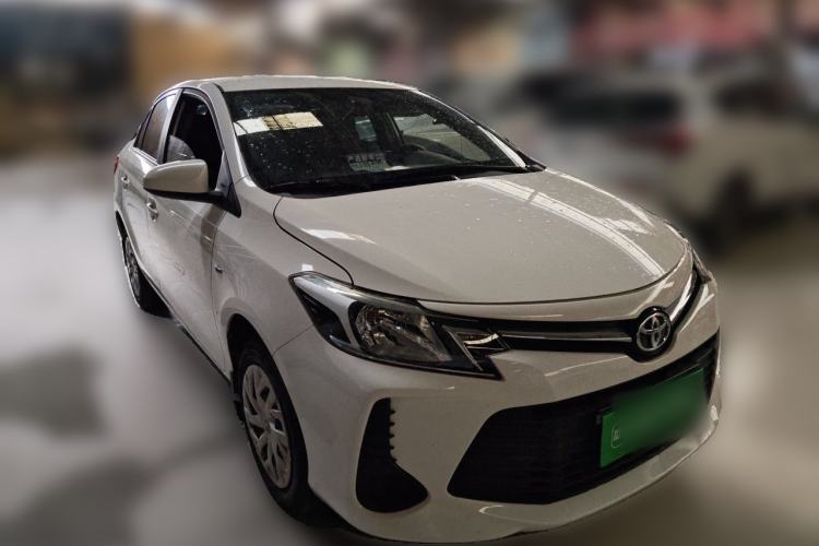 Used Toyota Vios 2021 1.5L CVT Innovation Edition Front Right 45 Deg