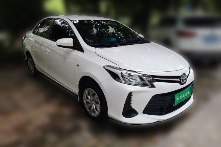 Used Toyota Vios 2021 1.5L CVT Innovation Edition Front Right 45 Deg