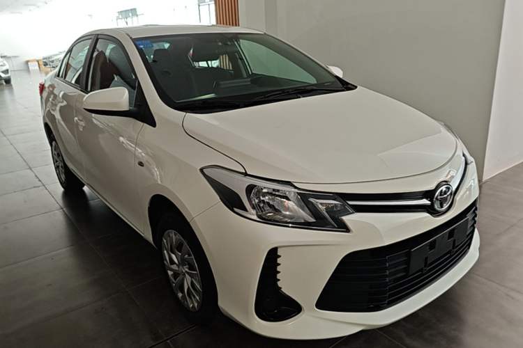Used Toyota Vios 2021 1.5L CVT Innovation Edition Front Right 45 Deg