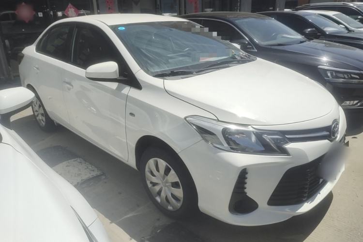 Used Toyota Vios 2021 1.5L CVT Innovation Edition Front Right 45 Deg