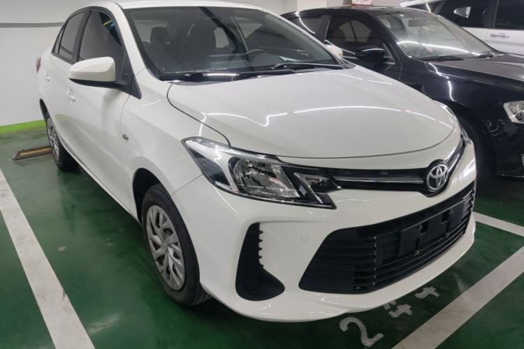 Used Toyota Vios 2021 1.5L CVT Innovation Edition Front Right 45 Deg