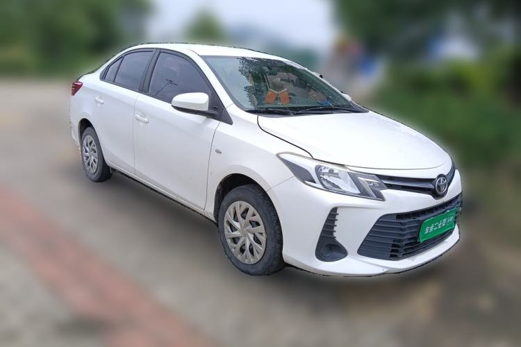 Used Toyota Vios 2021 1.5L CVT Innovation Edition Front Right 45 Deg