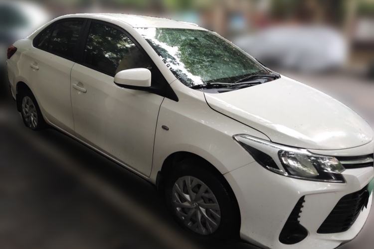 Used Toyota Vios 2021 1.5L CVT Innovation Edition Front Right 45 Deg