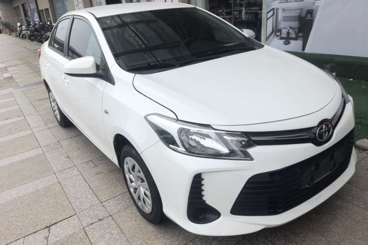 Used Toyota Vios 2021 1.5L CVT Innovation Edition Front Right 45 Deg