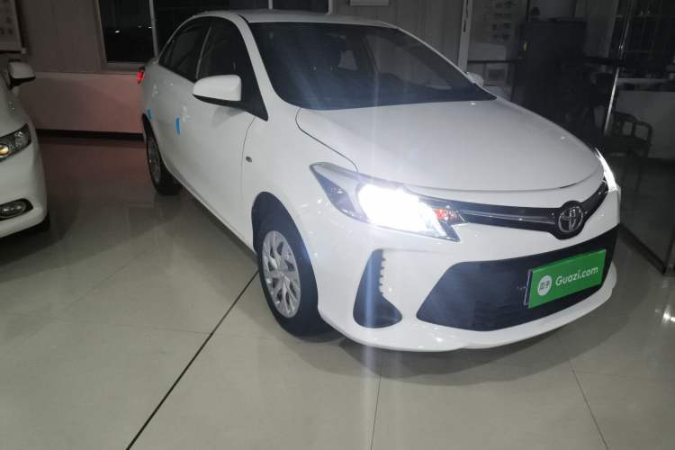 Used Toyota Vios 2021 1.5L CVT Innovation Edition Front Right 45 Deg