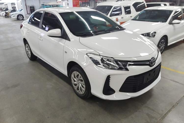 Used Toyota Vios 2021 1.5L CVT Smart Drive Edition Front Right 45 Deg