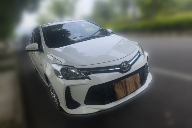 Used Toyota Vios 2021 1.5L CVT Innovation Edition Front Right 45 Deg