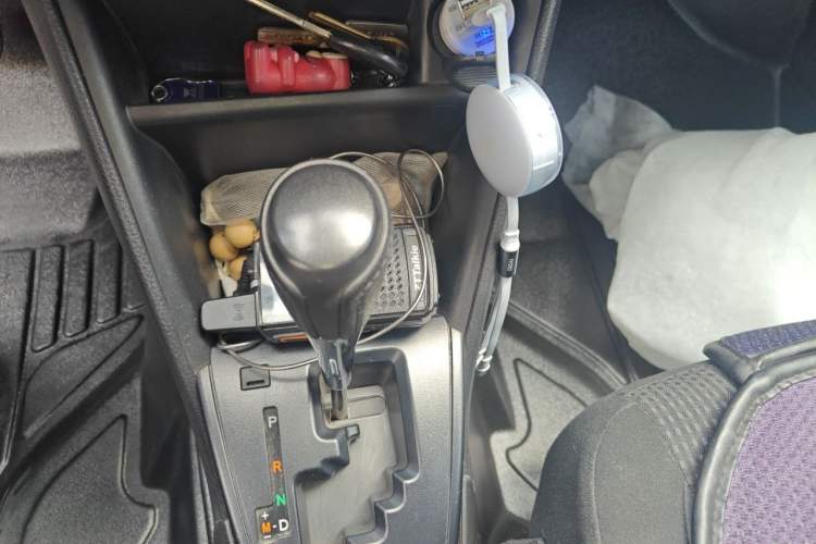 Used Toyota Vios 2021 1.5L CVT Innovation Edition Gear Lever