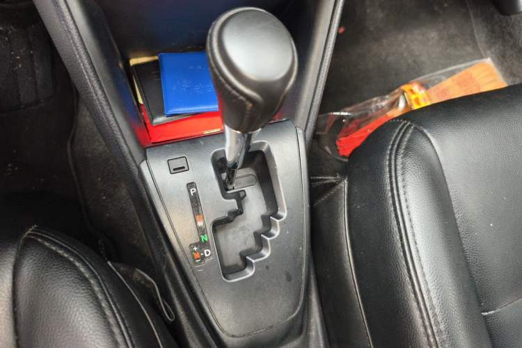Used Toyota Vios 2021 1.5L CVT Innovation Edition Gear Lever