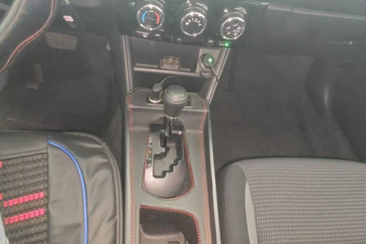 Used Toyota Vios 2021 1.5L CVT Innovation Edition Gear Lever