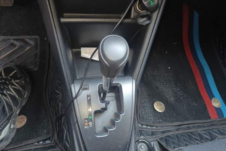 Used Toyota Vios 2021 1.5L CVT Innovation Edition Gear Lever