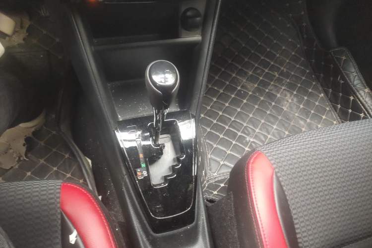 Used Toyota Vios 2021 1.5L CVT Smart Drive Edition Gear Lever