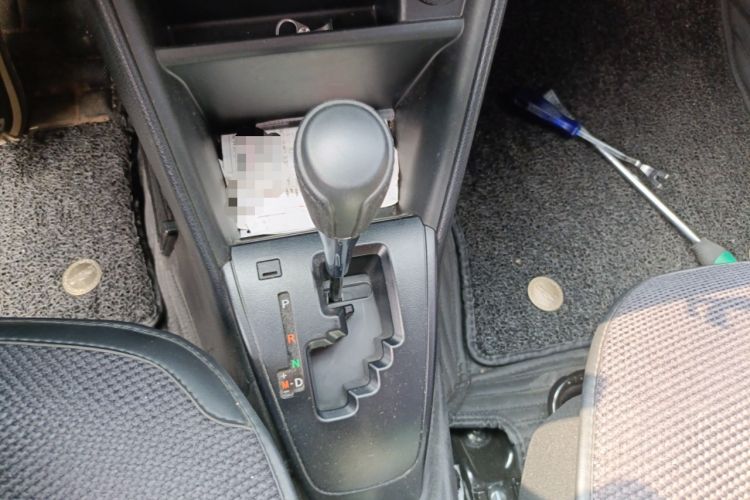 Used Toyota Vios 2021 1.5L CVT Innovation Edition Gear Lever