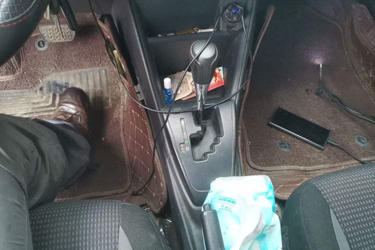 Used Toyota Vios 2021 1.5L CVT Innovation Edition Gear Lever