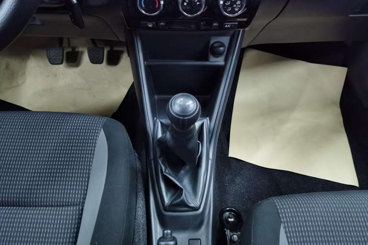 Used Toyota Vios 2021 1.5L Manual Trend Edition Gear Lever