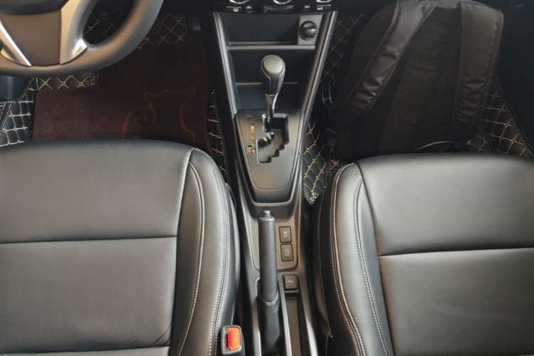 Used Toyota Vios 2021 1.5L CVT Innovation Edition Gear Lever