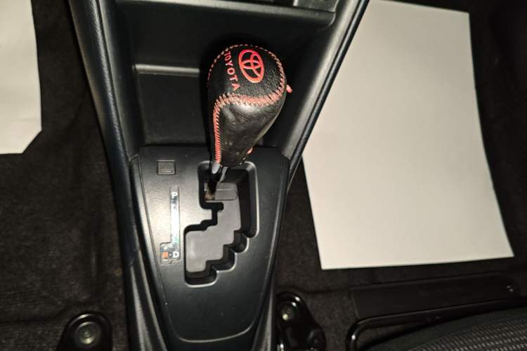Used Toyota Vios 2021 1.5L CVT Innovation Edition Gear Lever