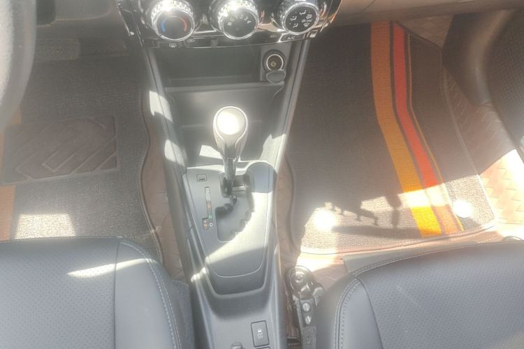 Used Toyota Vios 2021 1.5L CVT Innovation Edition Gear Lever