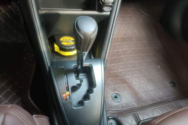 Used Toyota Vios 2021 1.5L CVT Innovation Edition Gear Lever