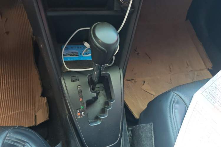 Used Toyota Vios 2021 1.5L CVT Innovation Edition Gear Lever