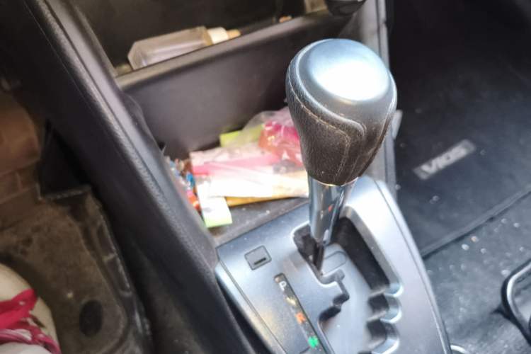 Used Toyota Vios 2021 1.5L CVT Innovation Edition Gear Lever