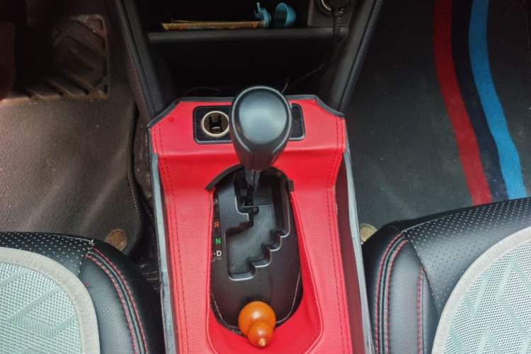 Used Toyota Vios 2021 1.5L CVT Innovation Edition Gear Lever