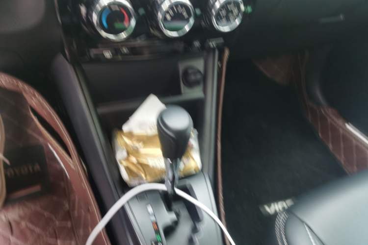 Used Toyota Vios 2021 1.5L CVT Innovation Edition Gear Lever