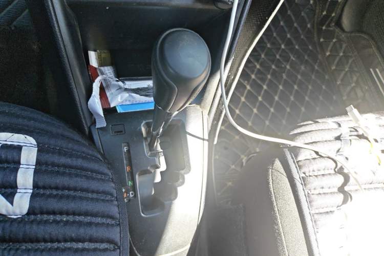 Used Toyota Vios 2021 1.5L CVT Innovation Edition Gear Lever