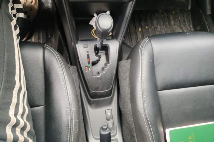 Used Toyota Vios 2021 1.5L CVT Smart Drive Edition Gear Lever