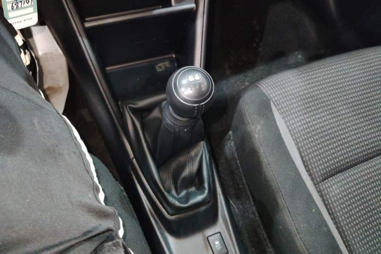 Used Toyota Vios 2021 1.5L Manual Trend Edition Gear Lever