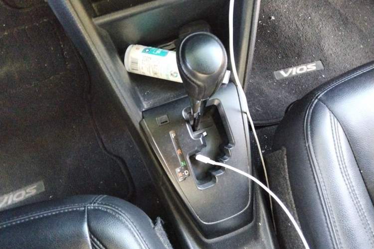 Used Toyota Vios 2021 1.5L CVT Innovation Edition Gear Lever