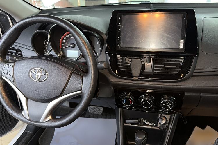Used Toyota Vios 2021 1.5L CVT Innovation Edition Gear Lever