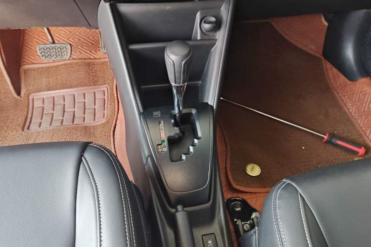 Used Toyota Vios 2021 1.5L CVT Innovation Edition Gear Lever