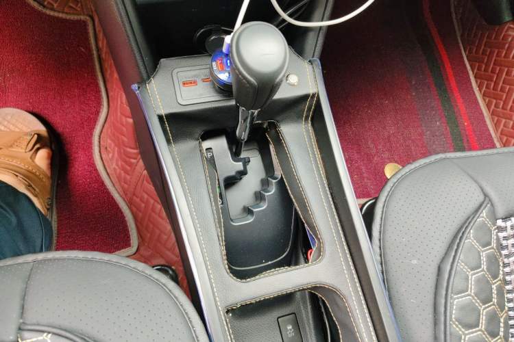 Used Toyota Vios 2021 1.5L CVT Innovation Edition Gear Lever