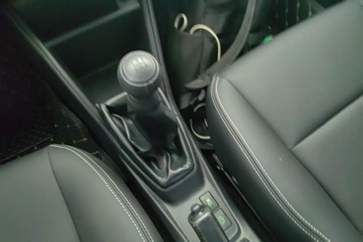 Used Toyota Vios 2021 1.5L Manual Trend Edition Gear Lever