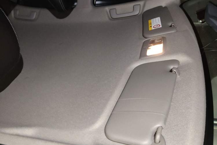 Used Toyota Vios 2021 1.5L CVT Innovation Edition Headliner