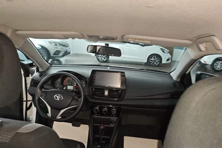 Used Toyota Vios 2021 1.5L CVT Innovation Edition Headliner